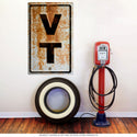 Vermont VT State Abbreviation Rusted Wall Decal